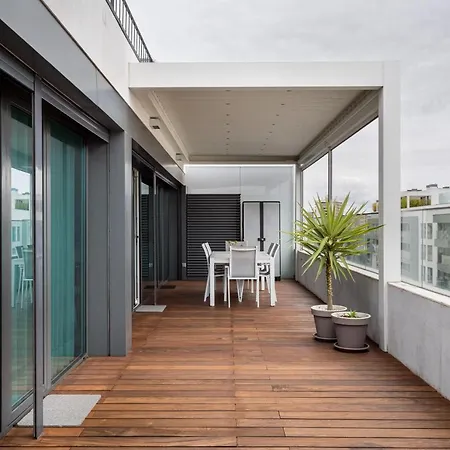 Modern 3br With Terrace In Benfica By Host For Us Lejlighed