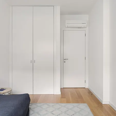 Modern 3br With Terrace In Benfica By Host For Us