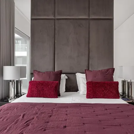 Modern 3br With Terrace In Benfica By Host For Us * Лиссабон