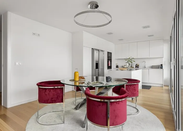 Modern 3br With Terrace In Benfica By Host For Us * Lisboa