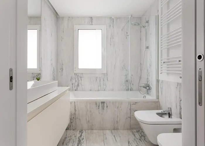 Modern 3br With Terrace In Benfica By Host For Us